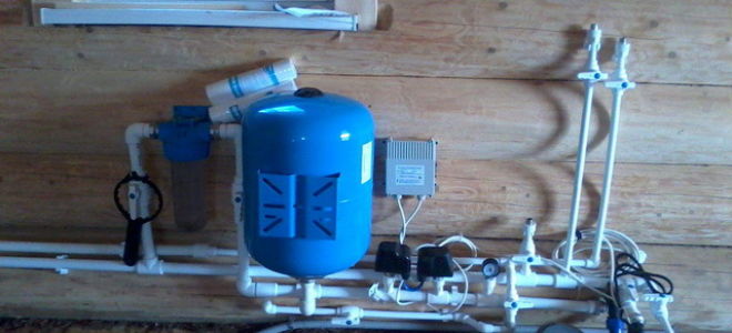 Водоснабжение частного дома из скважины – схема и фото