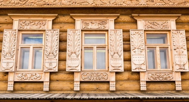 Наличники на окна в деревянном доме – 30 фото 2