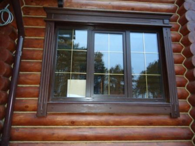 Наличники на окна в деревянном доме – 30 фото 16