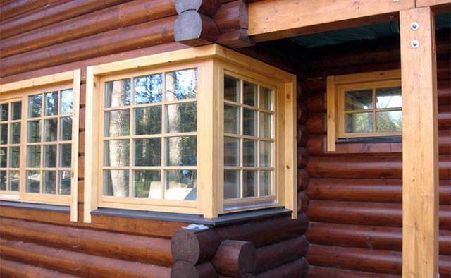Наличники на окна в деревянном доме – 30 фото 23